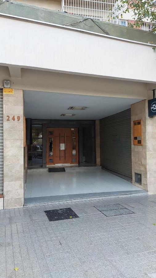 Departamento Con Cochera Muy Bien Ubicado En Ciudad Mendoza Kültér fotó